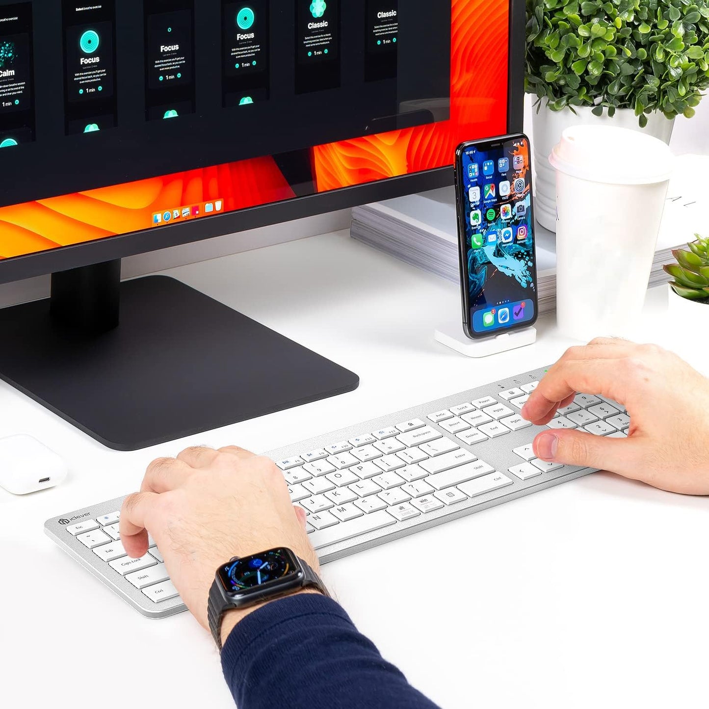 Tastatura Si Mouse Combo iClever GK08, 2.4G Wireless, Fara Fir, Reincarcabila, Design Ergonomic, Stabila, Silentioasa, DPI Reglabil 800-1200-1600, Culoare Argintiu