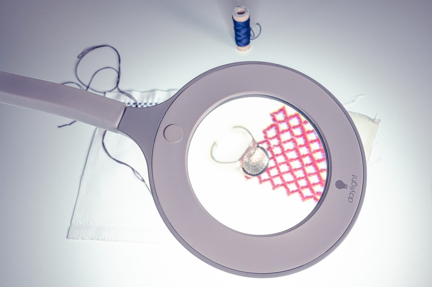 Lupă Iluminată Omega 3.5 Magnifier Daylight